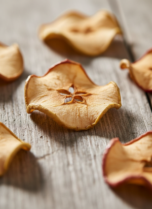 KoRo Apple Chips Elstar 250g — macro detail